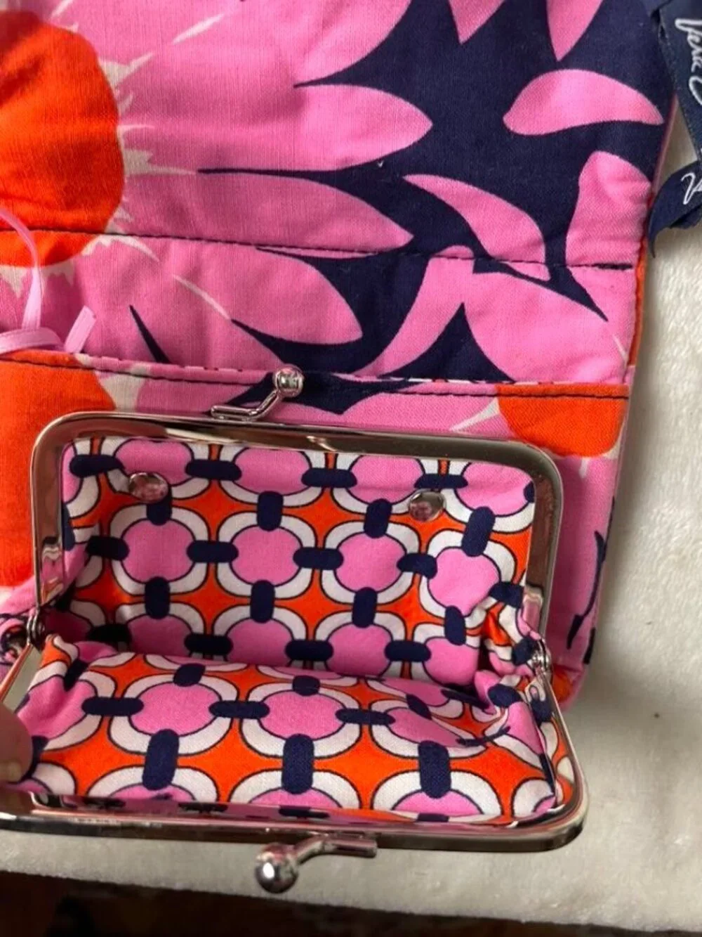 EUC Vera Bradley Alice Loves Me Floral Shoulder Bag Purse with Matching Wallet